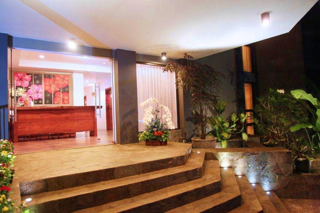 Amira Bandung